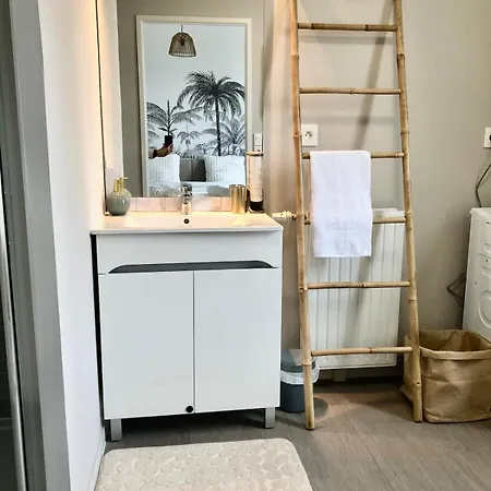 La Gariguette-parking Privé-balcon Appartement